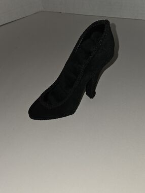 Black Women's High Heel Pump Ring Holder